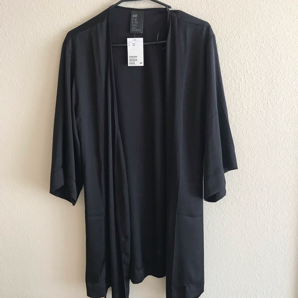 Silky H&M robe in XS/S